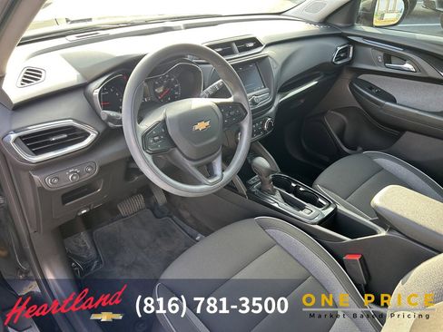 Used 2023 Chevrolet TrailBlazer LT image 21