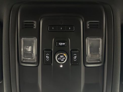 Used 2023 GMC Yukon AT4 image 40