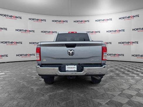 Used 2022 RAM 2500 Tradesman w/ Chrome Appearance Group AWD/4WD image 5