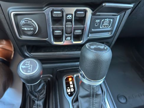 New 2026 Jeep Wrangler Unlimited Sport AWD/4WD image 17
