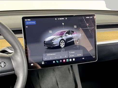 Used 2023 Tesla Model Y Long Range AWD/4WD image 9