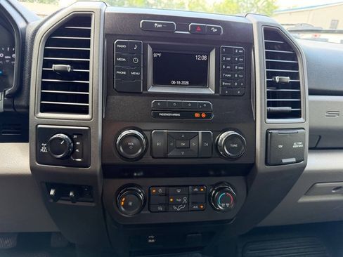 Used 2019 Ford F250 XL w/ Power Equipment Group AWD/4WD image 13
