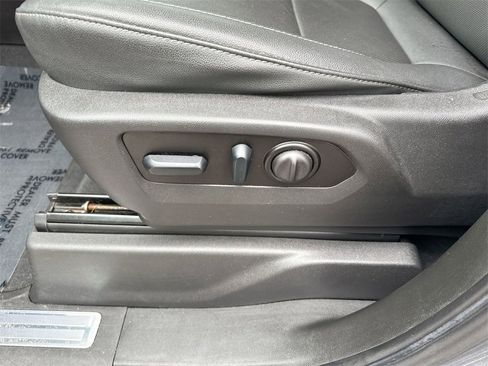 Used 2022 GMC Sierra 1500 SLT w/ SLT Premium Plus Package image 14