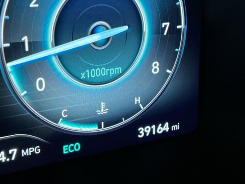 Used 2023 Hyundai Palisade Calligraphy image 30