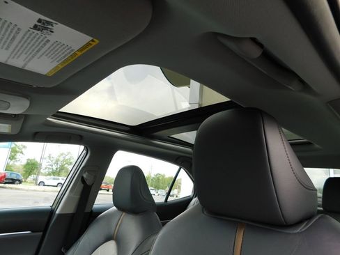 Used 2018 Toyota Camry XLE w/ Audio Package FWD image 12