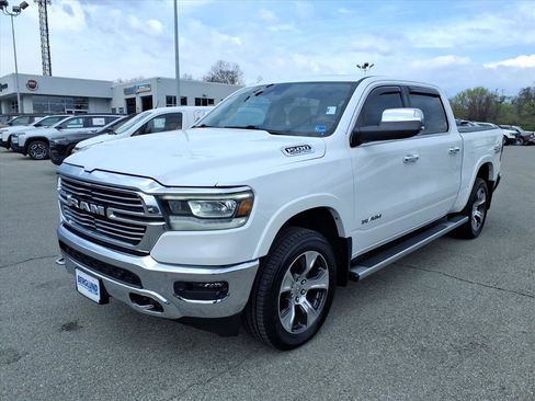Used 2022 RAM 1500 Laramie AWD/4WD image 7