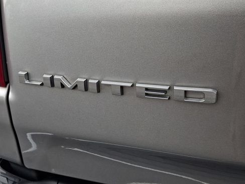 Used 2022 RAM 1500 Limited AWD/4WD image 8