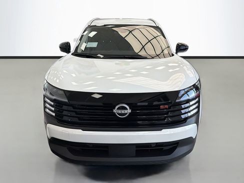 New 2026 Nissan Kicks SR image 3