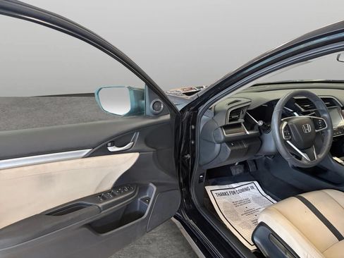 Used 2016 Honda Civic EX image 11