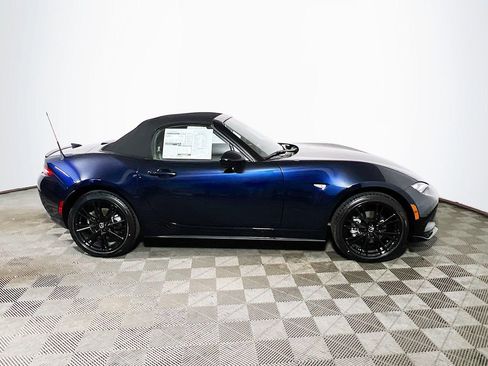 New 2026 MAZDA MX-5 Miata Club w/ Weather Package RWD image 8