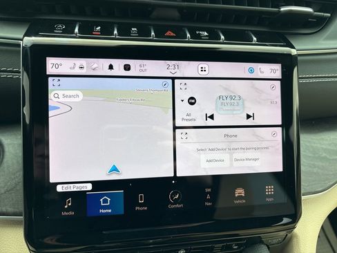 Used 2023 Jeep Grand Cherokee Limited image 14