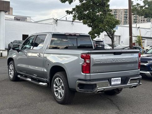 Used 2023 Chevrolet Silverado 1500 LTZ w/ LTZ Premium Package AWD/4WD image 5