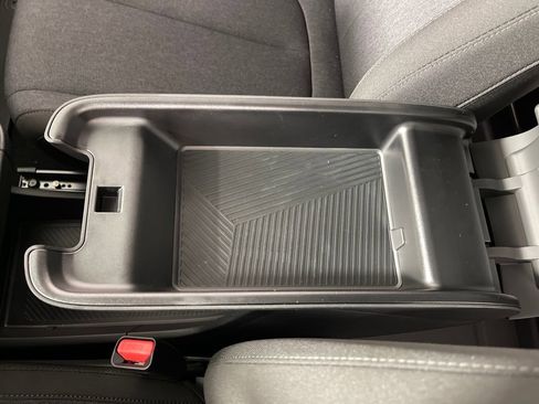 New 2026 Hyundai Ioniq 5 SE image 25