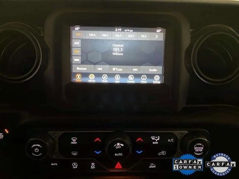 Used 2021 Jeep Wrangler Unlimited Sport image 39