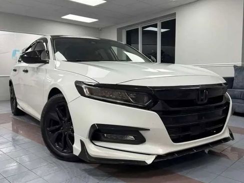 Used 2018 Honda Accord LX image 1