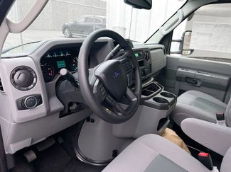 New 2025 Ford E-350 and Econoline 350 Super Duty w/ Interior Upgrade Package video 3