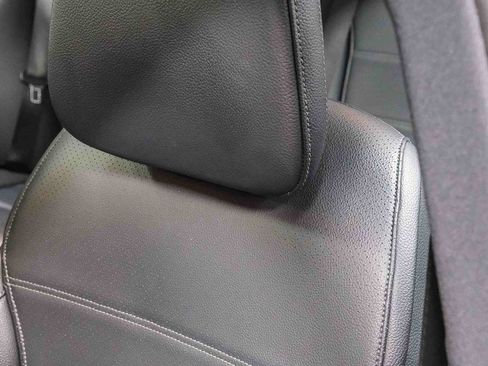 Used 2022 Mercedes-Benz C 300 Sedan image 26