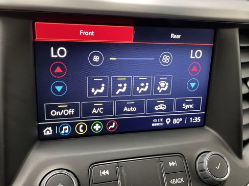 Certified 2023 GMC Acadia SLE w/ Driver Convenience Package image 22