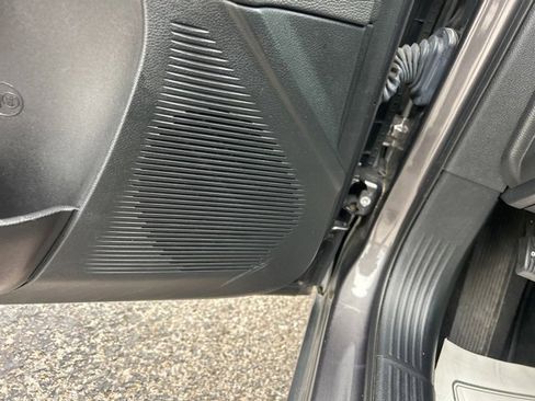 Used 2022 Dodge Challenger GT w/ Driver Convenience Group image 14