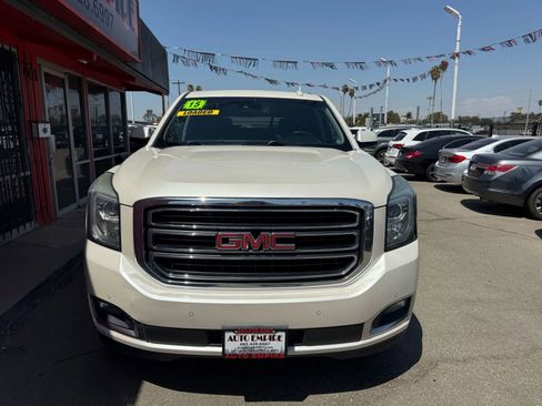 Used 2015 GMC Yukon SLT w/ Open Road Package image 3