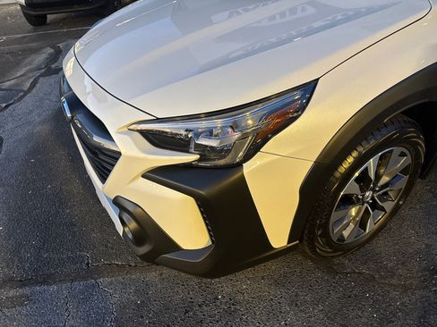 Certified 2025 Subaru Outback Limited w/ Popular Package #2 image 9