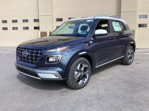 New 2026 Hyundai Venue SEL image 4