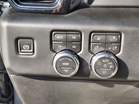 New 2026 GMC Sierra 1500 AT4X image 18