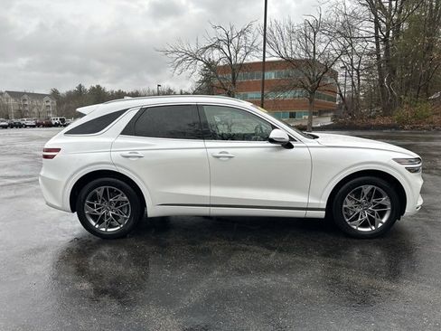 Used 2025 Genesis GV70 2.5T image 4