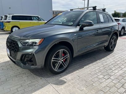 Used 2025 Audi Q5 e Premium Plus