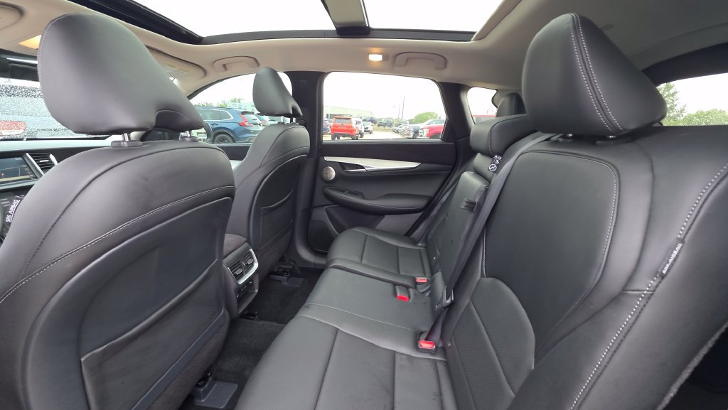 Used 2023 INFINITI QX50 Sensory AWD/4WD image 13