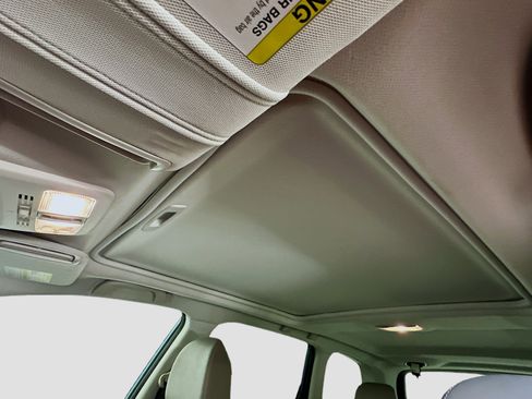 Used 2014 Subaru Forester 2.5i Touring image 27