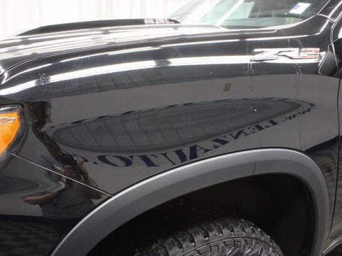 Used 2023 Chevrolet Silverado 1500 ZR2 w/ Technology Package image 54