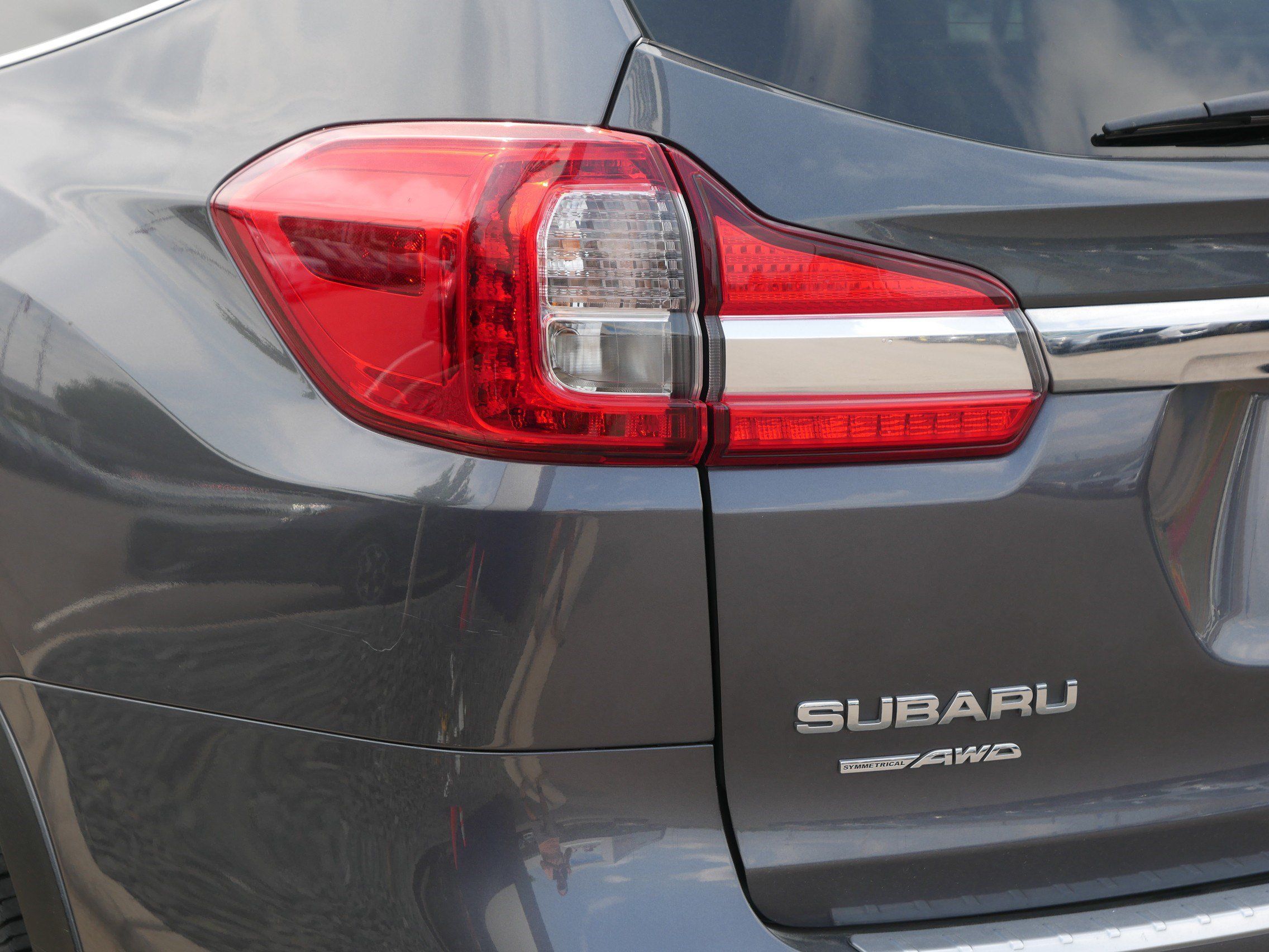 Used 2022 Subaru Ascent Limited AWD/4WD image 17
