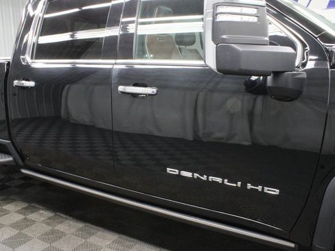 Used 2024 GMC Sierra 2500 Denali Ultimate w/ Max Trailering Package image 37
