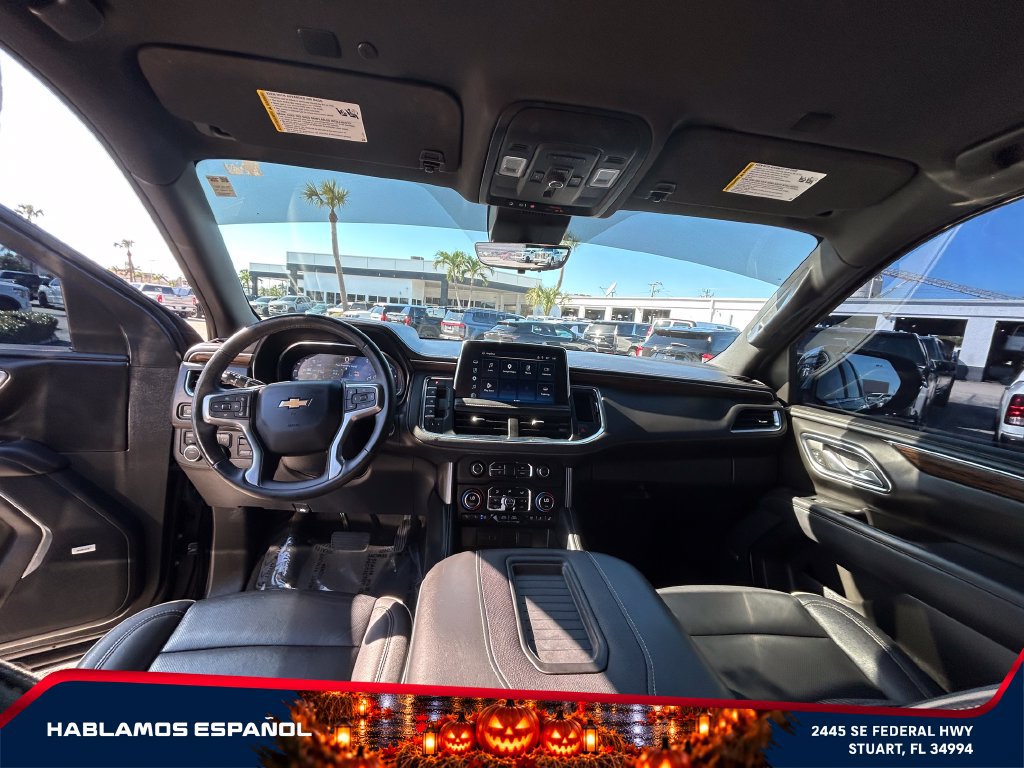 Used 2024 Chevrolet Suburban Premier AWD/4WD image 33
