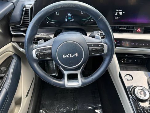 Used 2023 Kia Sportage EX AWD/4WD image 14