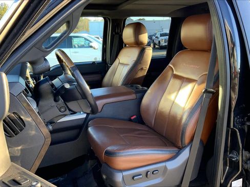 Used 2015 Ford F250 Platinum w/ FX4 Off-Road Package image 7