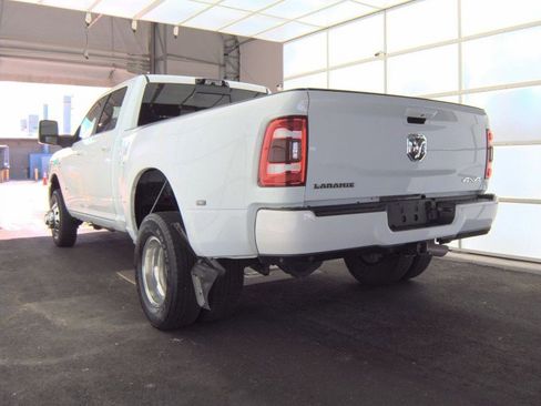 Used 2024 RAM 3500 Laramie w/ Towing Technology Group image 3