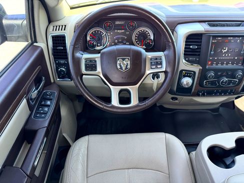 Used 2018 RAM 1500 Laramie image 20