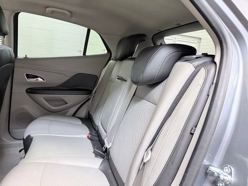 Used 2014 Buick Encore FWD image 22