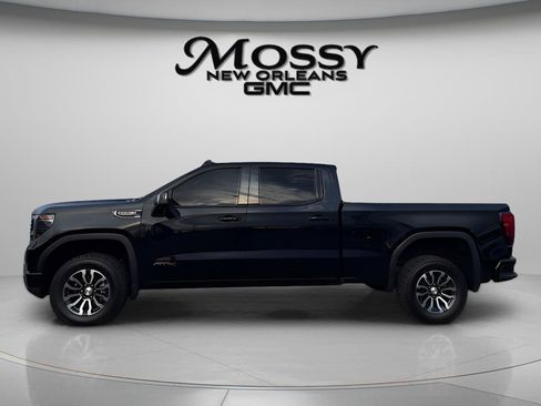 Used 2023 GMC Sierra 1500 AT4 w/ AT4 Preferred Package image 8