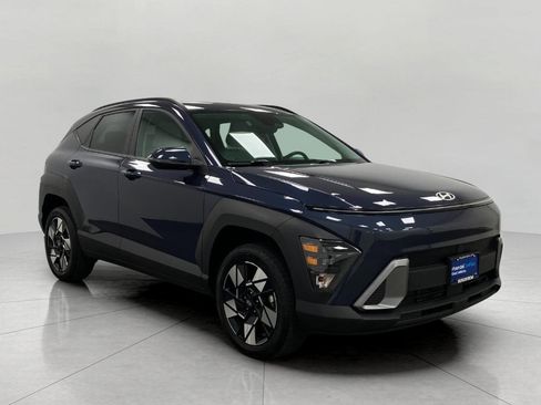 Certified 2025 Hyundai Kona SEL AWD/4WD image 1
