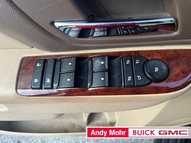 Used 2011 Chevrolet Tahoe LT AWD/4WD image 17
