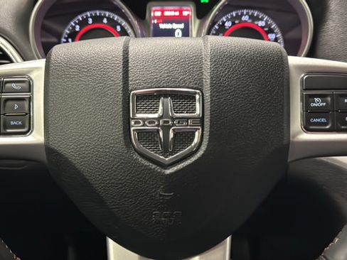 Used 2018 Dodge Journey GT w/ Nav & Sun Group AWD/4WD image 16