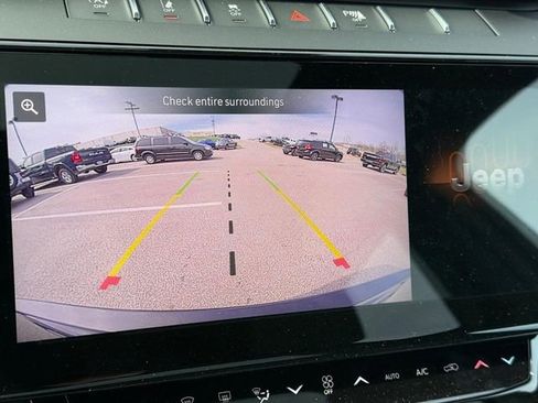 New 2026 Jeep Grand Cherokee Altitude image 20