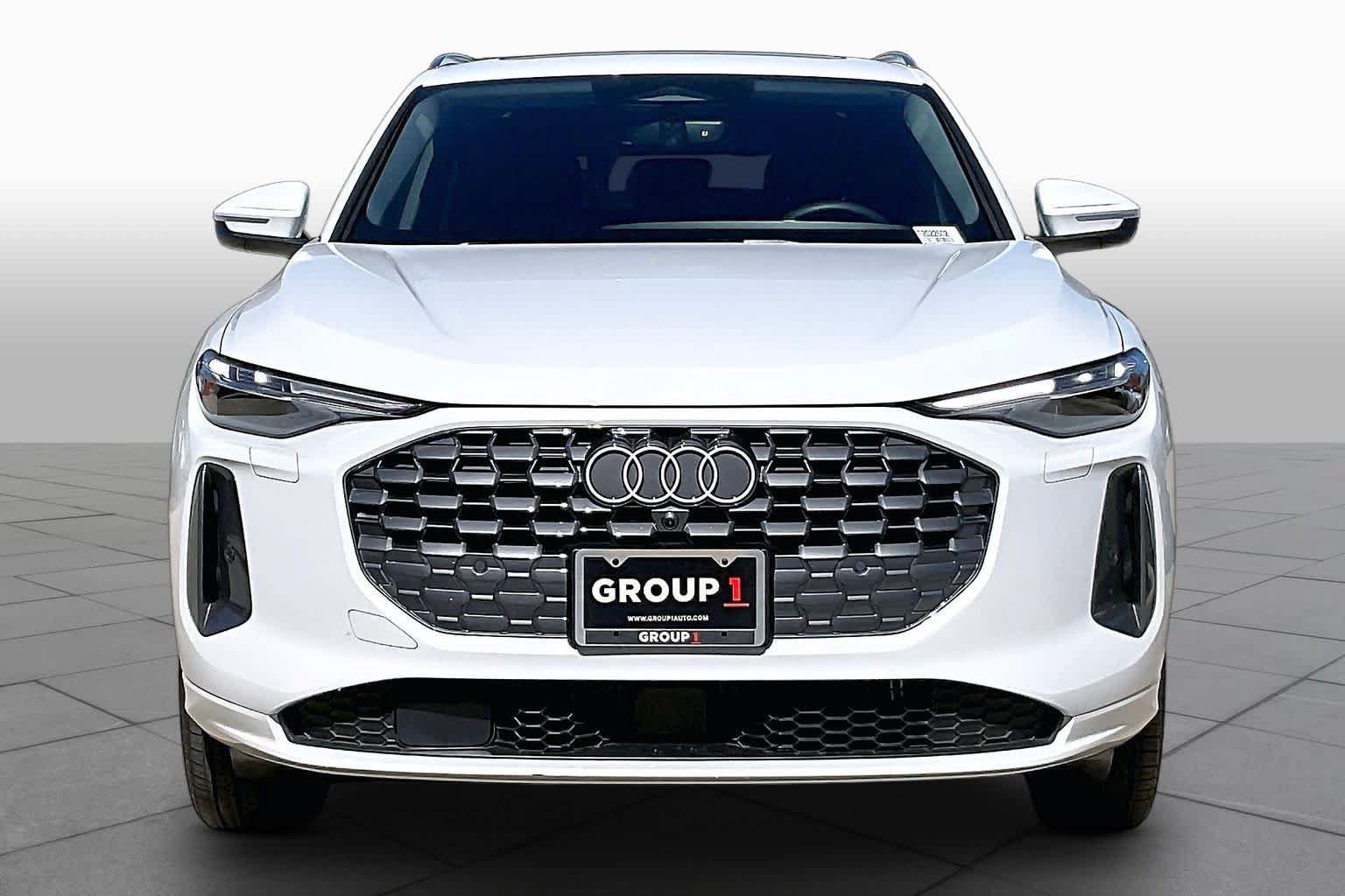 Used 2026 Audi Q5 Premium Plus w/ Premium Plus AWD/4WD image 4