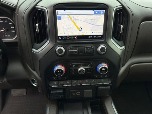 Used 2021 GMC Sierra 2500 Denali w/ Denali Ultimate Package image 16