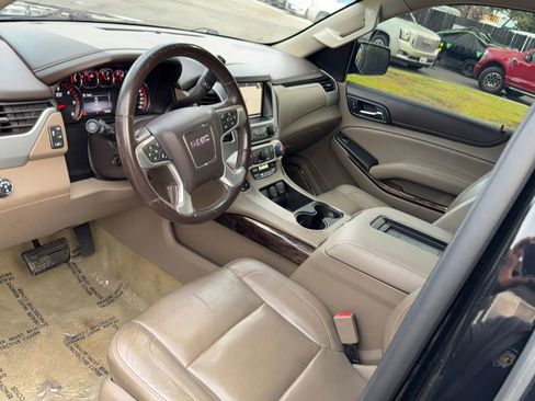 Used 2016 GMC Yukon XL SLT image 15