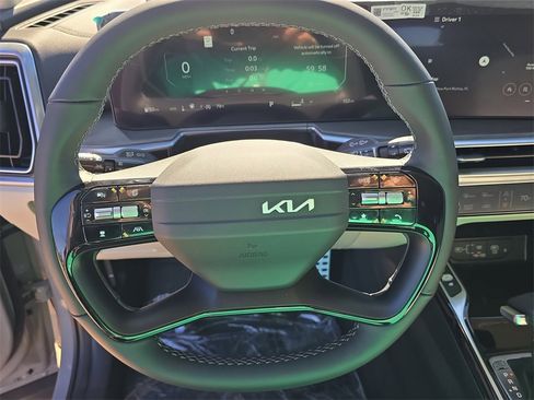 New 2026 Kia Sorento SX image 34