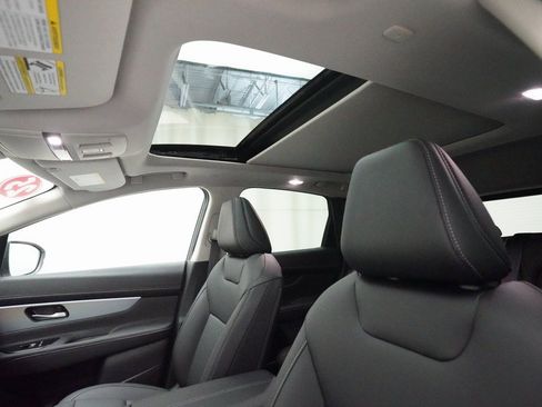 Certified 2025 Nissan Murano SL image 32